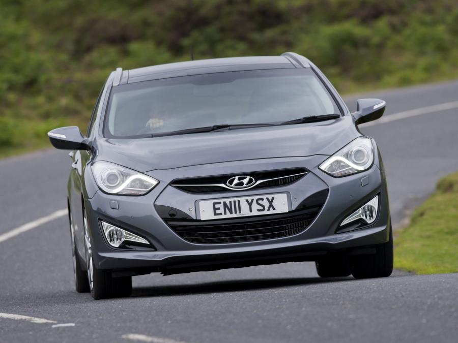  Hyundai i40 Station Wagon CRDi 2011 года  (UK) (фото 128 из 146)